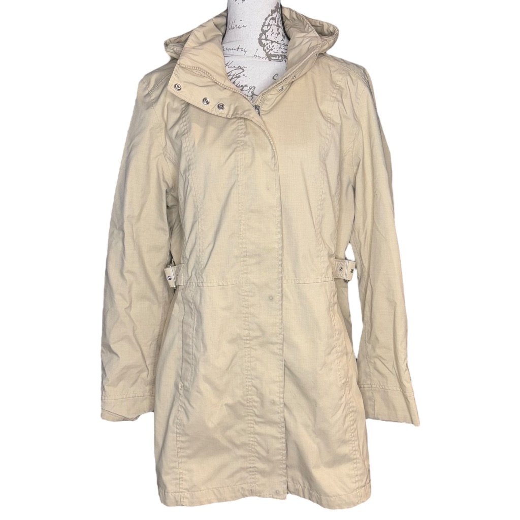 The North Face Rain Jacket Cream Women’s Size Large Long Hooded